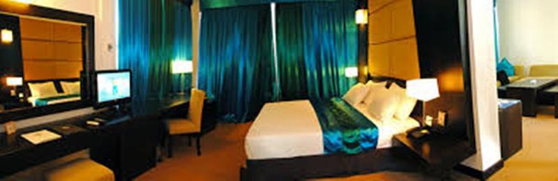 Peacock Beach Hotel Hambantota Exterior foto